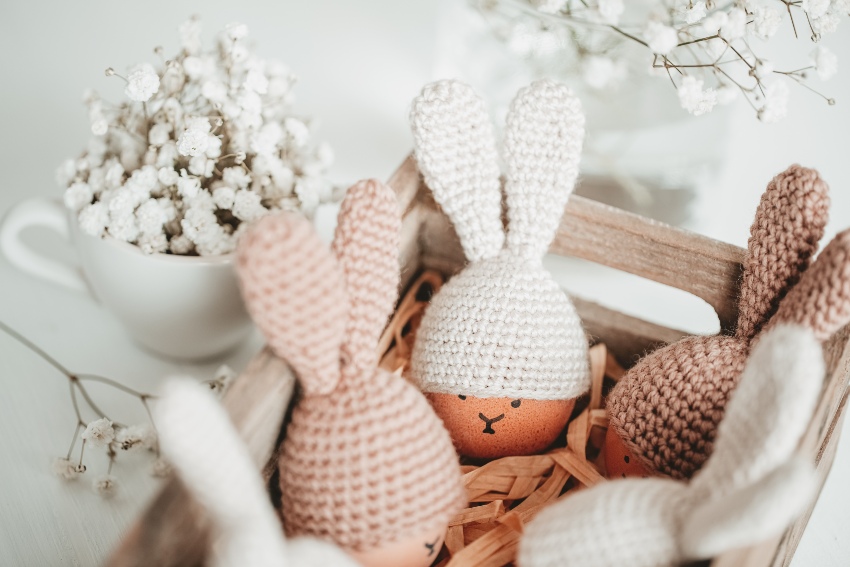 Häkeln für Ostern: Eierwärmer mit Ohren