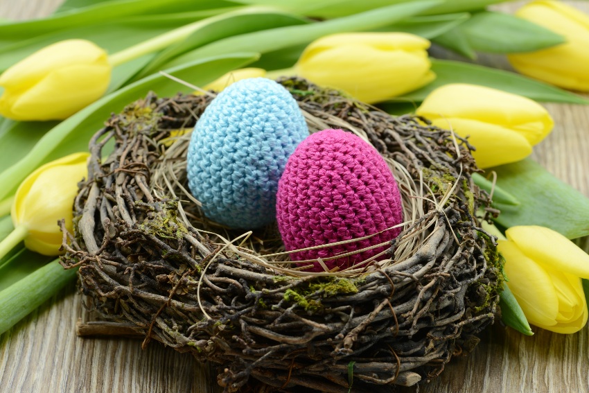 Häkeln für Ostern: umhäkelte Eier